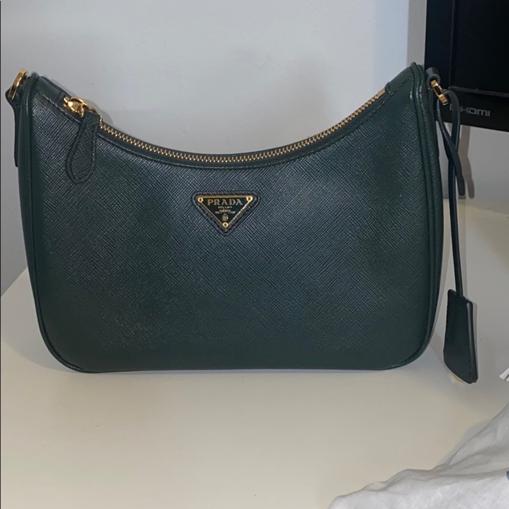 Prada Re-Edition 2005 Saffiano leather bag - Picture 7 of 12